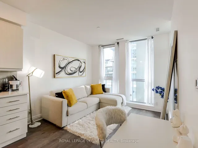 Additional image 5 of 17 Zorra St Unit 302