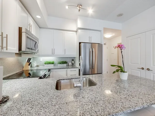 Additional image 15 of 75 East Liberty St Unit 2108