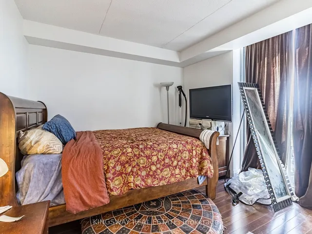 Additional image 29 of 2737 Keele St Unit 809