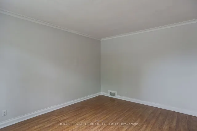 Additional image 7 of 2563 Kingston Rd