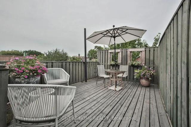 Additional image 26 of 574 Crawford St