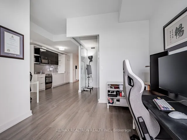 Additional image 14 of 6 Parkwood Ave Unit 616