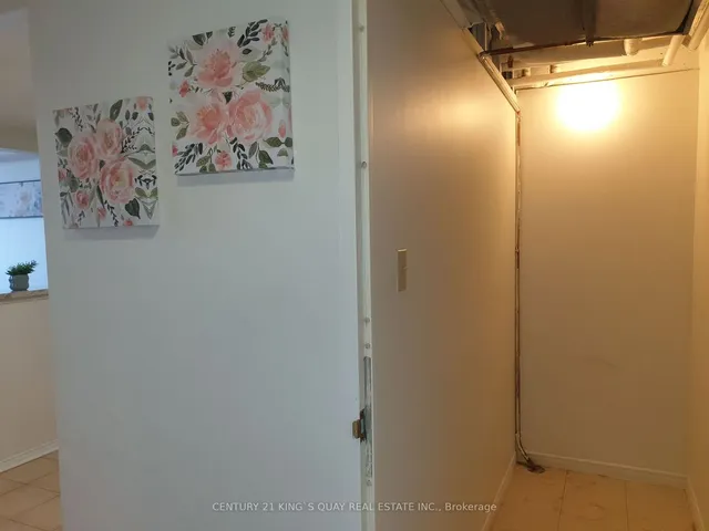 Additional image 6 of 160 Alton Towers Circ Unit 1107