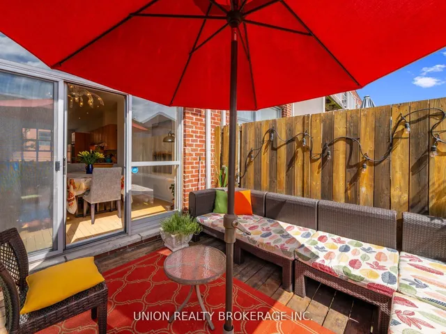 Additional image 24 of 1095 Dundas St