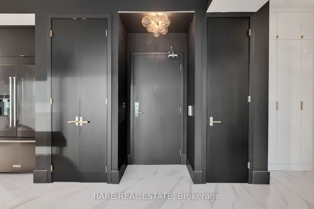 Additional image 3 of 59 East Liberty St Unit 2201