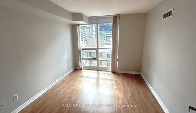Additional image 7 of 761 Bay St Unit 2006