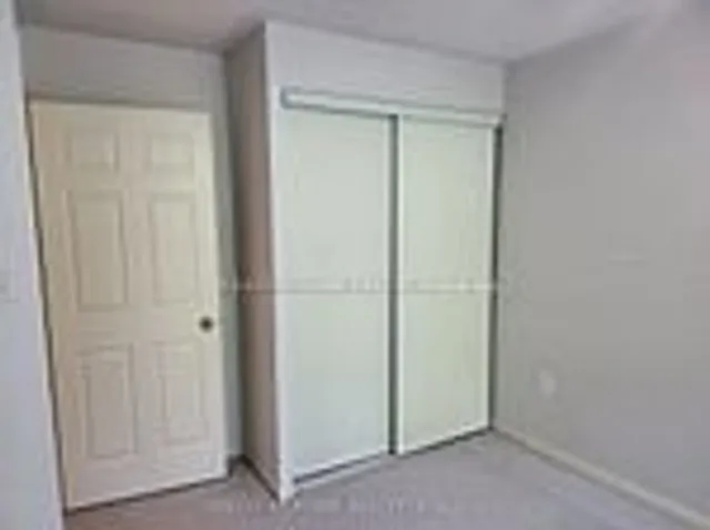 Additional image 8 of 889 Bay St Unit 202