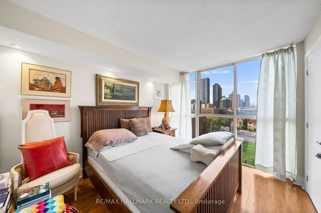 Additional image 11 of 15 Maitland Pl Unit 906