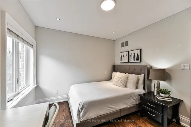 Additional image 26 of 11 Northbrook Rd