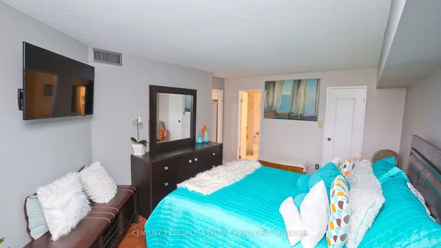 Additional image 23 of 5 Rowntree Rd Unit 805