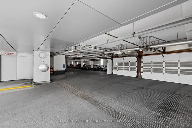 Additional image 26 of 36 Lee Centre Dr Unit 812