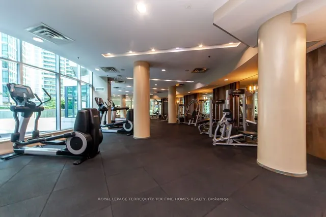 Additional image 32 of 16 Yonge St Unit 1109