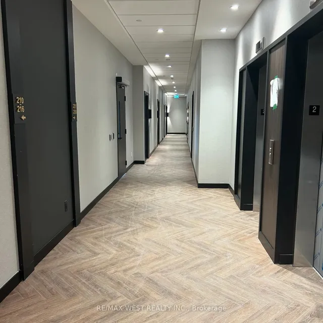 Additional image 5 of 500 Dupont St Unit 216