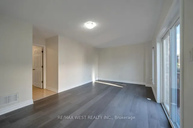 Additional image 34 of 6 Dale Ave