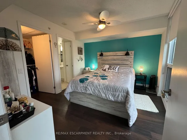 Additional image 9 of 1 Valhalla Inn Rd Unit 1102