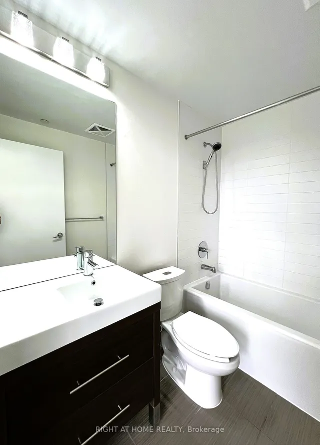 Additional image 19 of 66 Forest Manor Rd Unit 1906