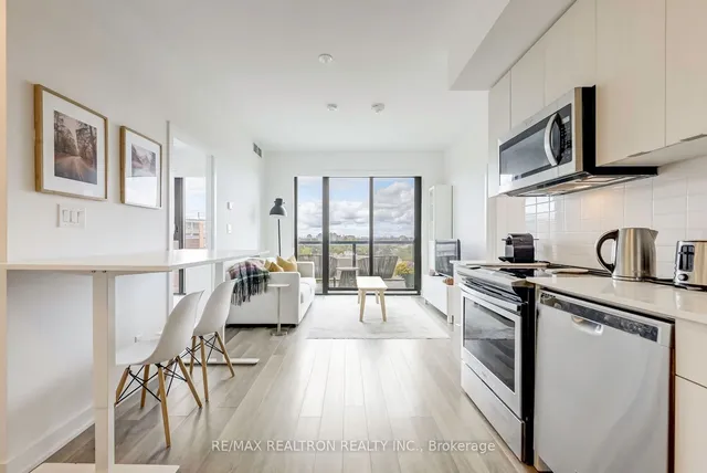 Additional image 3 of 2799 Kingston Rd Unit 907