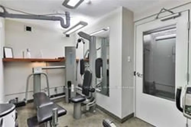 Additional image 9 of 720 Spadina Ave Unit 706