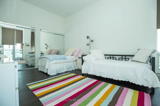 Additional image 18 of 80 John St Unit UPH3