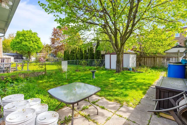 Additional image 33 of 111 North Bonnington Ave