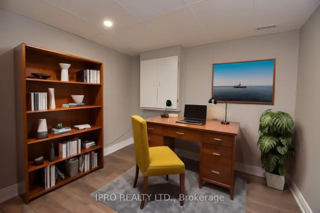 Additional image 30 of 107 Spring Forest Sq