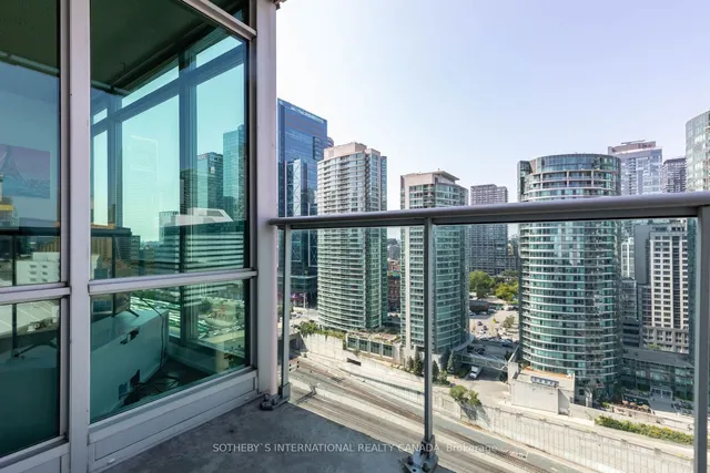 Additional image 33 of 81 Navy Wharf Crt Unit 2310