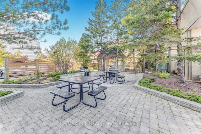 Additional image 31 of 61 Town Centre Crt Unit 2009