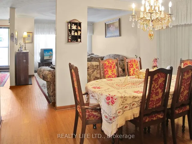 Additional image 11 of 61 Cameron Ave