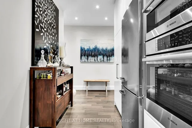 Additional image 18 of 2045 Lake Shore Blvd Unit 2507