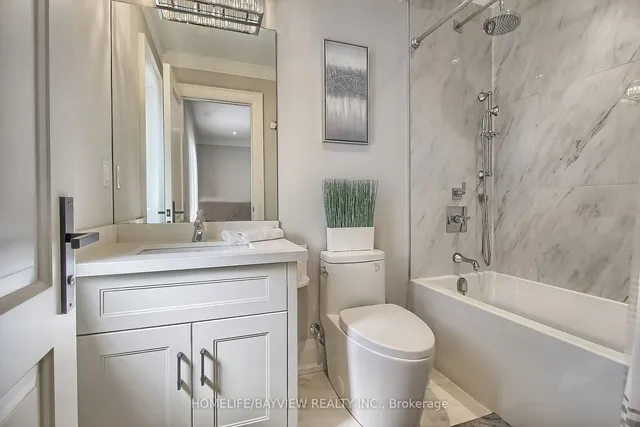 Additional image 22 of 41 Transwell Ave