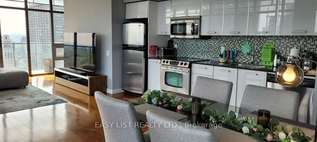 Additional image 9 of 33 Charles St Unit 3903