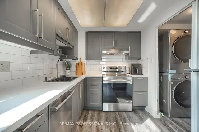 Additional image 14 of 3000 Bathurst St Unit 1205