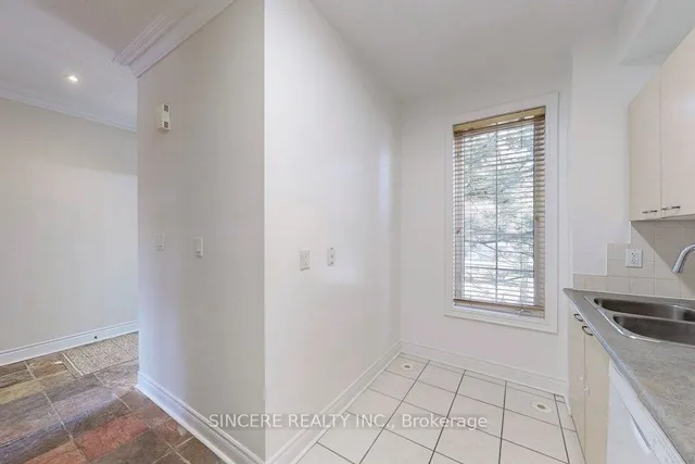 Additional image 10 of 2 Clairtrell Rd Unit C