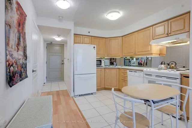 Additional image 11 of 3 Marine Parade Dr Unit 707