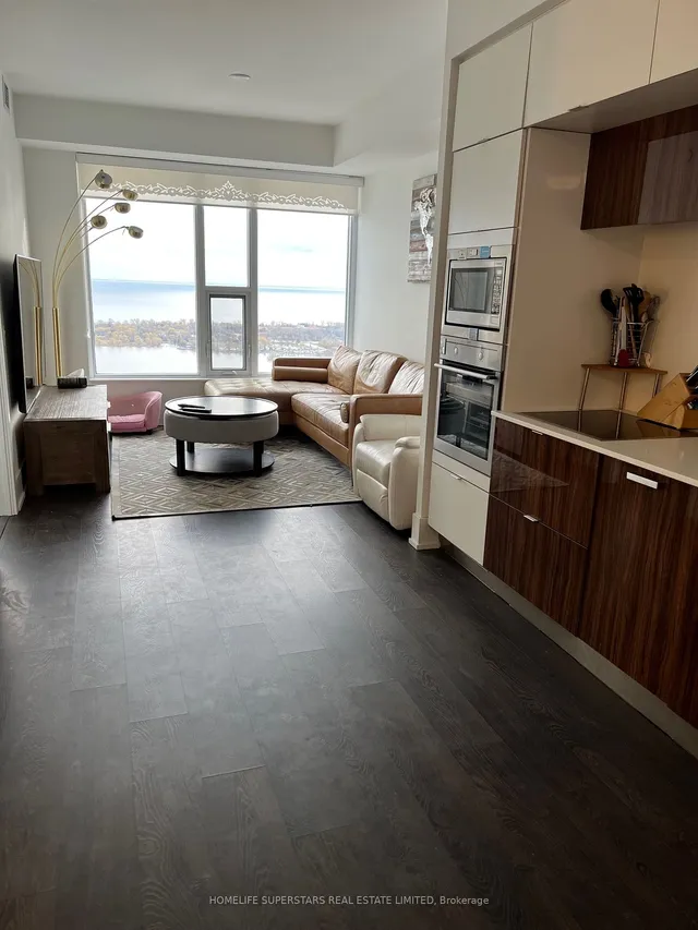 Additional image 11 of 10 York St Unit 6108