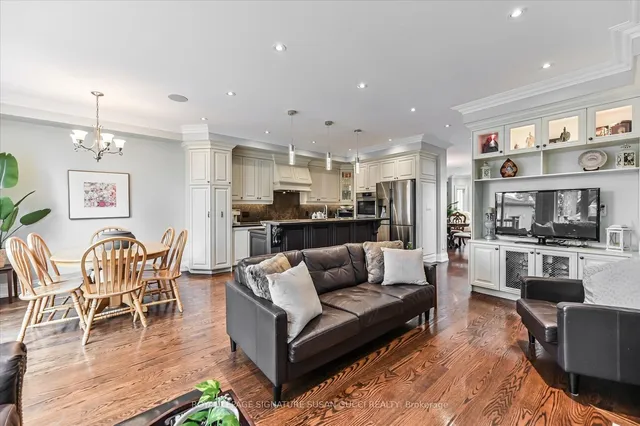 Additional image 15 of 11 Northbrook Rd