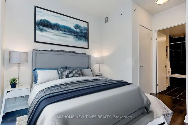 Additional image 3 of 125 Blue Jays Way Unit 3311