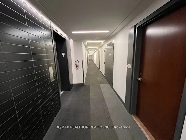 Additional image 11 of 160 Flemington Rd Unit 307