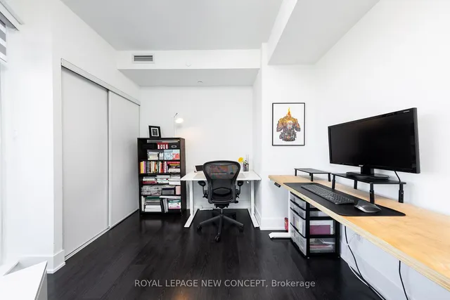 Additional image 10 of 403 Church St Unit 3508