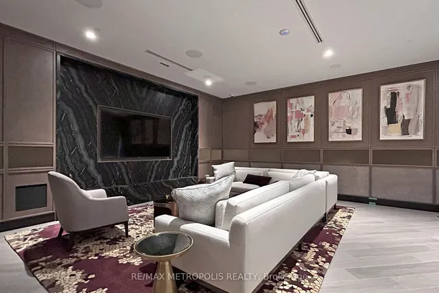 Additional image 36 of 20 Inn On The Park Dr Unit 638