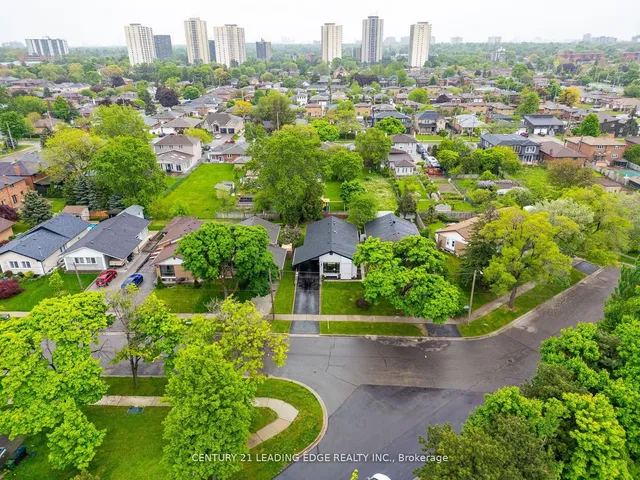 Additional image 35 of 5 WESTHAMPTON Dr