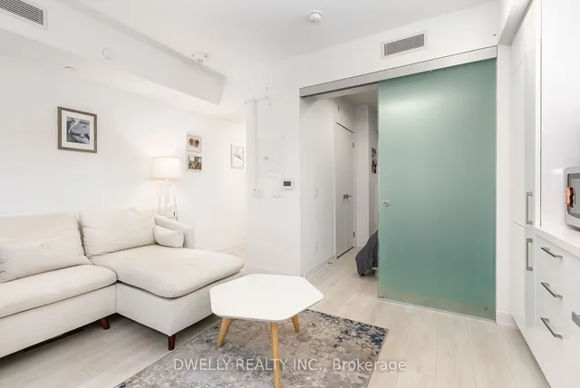 Additional image 4 of 188 Cumberland St Unit 1805
