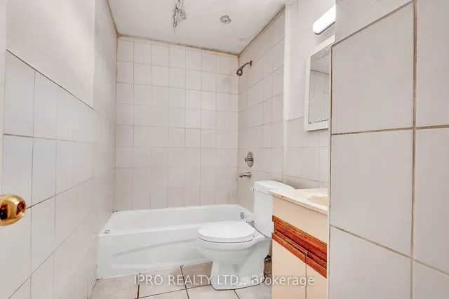 Additional image 21 of 1244 College St