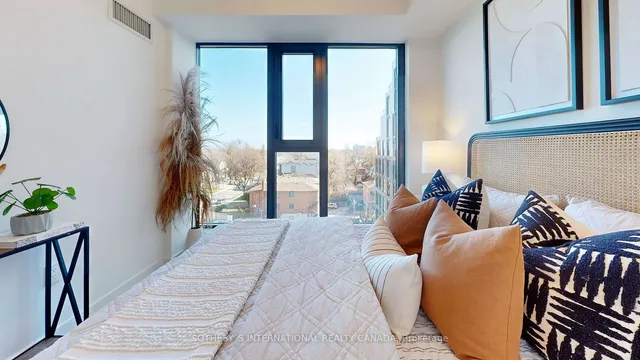 Additional image 21 of 250 Lawrence Ave Unit 624