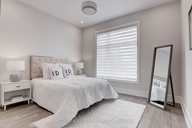 Additional image 19 of 58 Larabee Cres