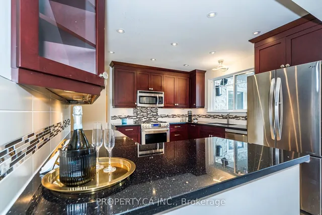Additional image 19 of 72 Sir Raymond Dr