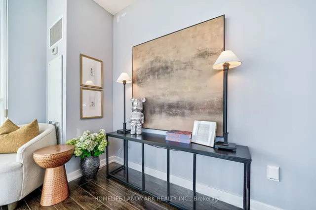 Additional image 11 of 33 Singer Crt Unit Ph2