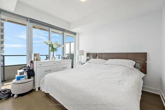 Additional image 8 of 30 Shore Breeze Dr Unit 3815