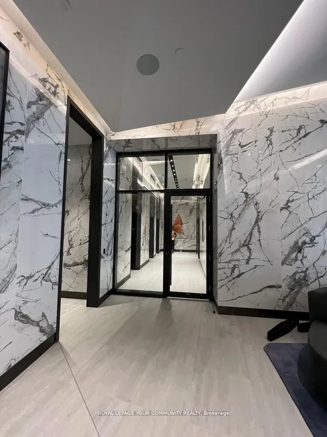 Additional image 3 of 470 Front St Unit 1401