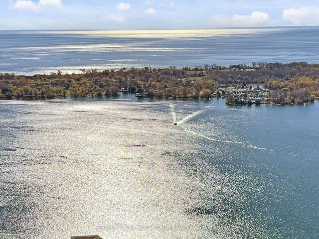 Additional image 23 of 100 Harbour St Unit 6707